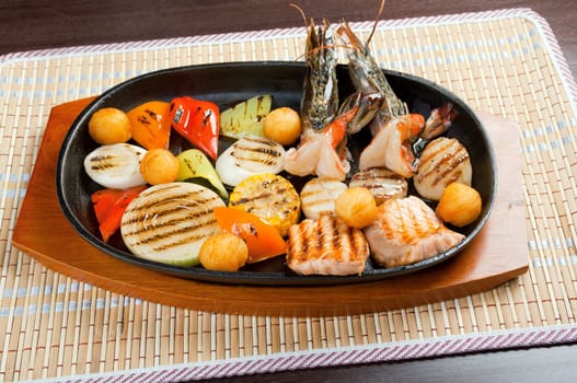 seafoods with vegetable,chinese cuisine 