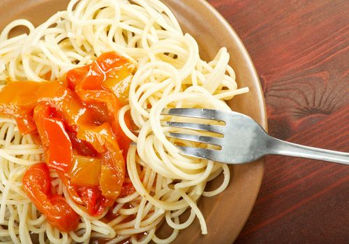  Close up spaghetti with tomato sauce