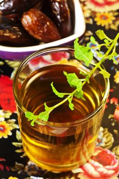 tea and peppermint leaves