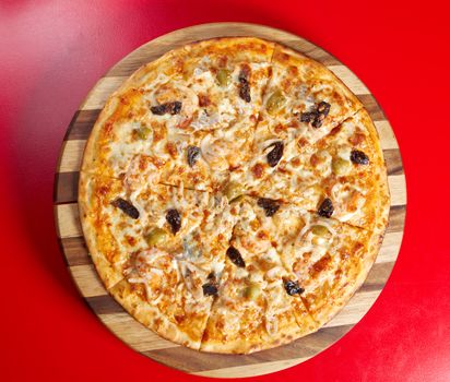 Pizzawith seafood. italian kitchen. Studio