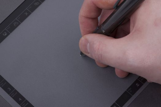 Graphic tablet and hand