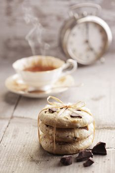 Breakfast with tea and Chocolate chip cookies