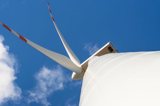 An image of windturbine on sunny day
