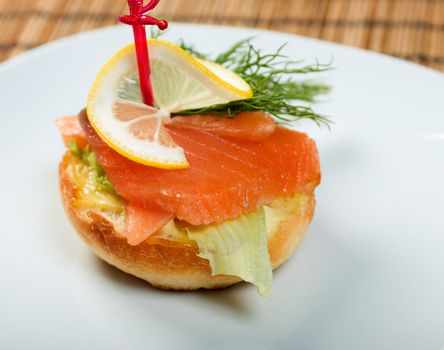   Canapes with Smoked Salmon and lemon