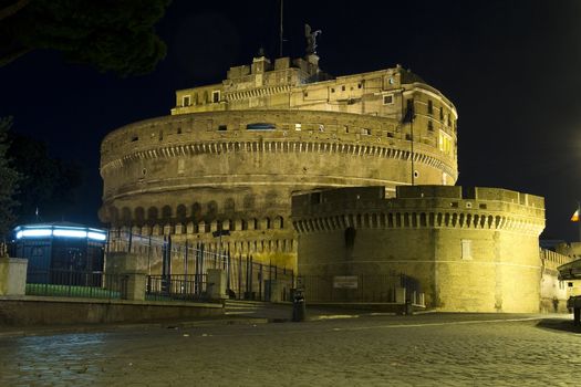 a rome by nigth