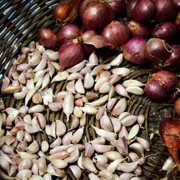 Garlic and shallots  in basket, Ingredient