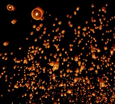 Floating lantern, Yi Peng Balloon Festival in Chiangmai Thailand 