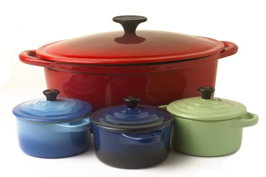 Mini casseroles individual which makes it possible individually to simmer a dish while adding an original character to the presentation.