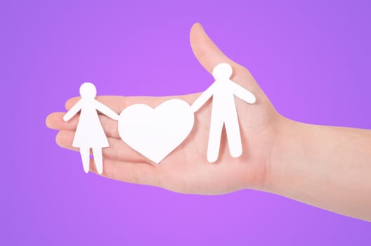 paper family in hands