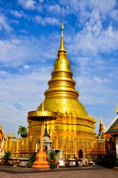 Wat Phra That Mon Haripunchai
