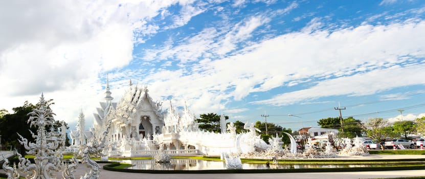 Wat Rong Khun, Chiang Rai, Thailand.