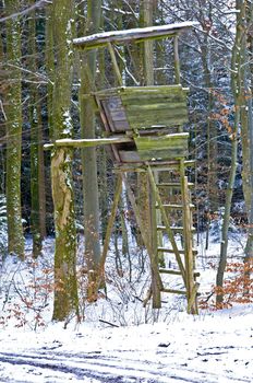 hunting stand in wintertime