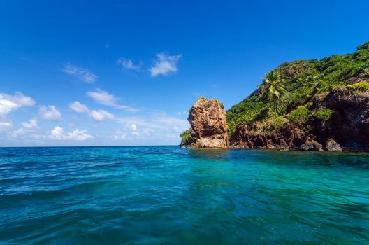 View of Morgan's Head natural rock formation in San Andres y Providencia, Colombia