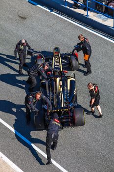 JEREZ DE LA FRONTERA, SPAIN - FEB 10: Romain Grosjean of Lotus Renault F1 entering to the pit on training session on February 10 , 2012, in Jerez de la Frontera , Spain