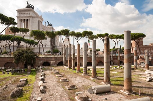 Columns at Fori Imperiali and Monumento a Vittorio Emanuele 2 at Roma - Italy