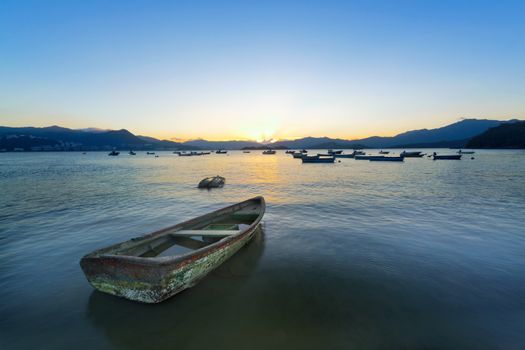 sunset on the lake, boat 