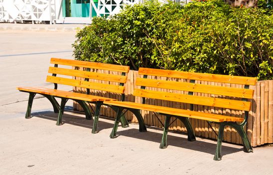 Chair, sit back and relax. And are also available the trees in the background.