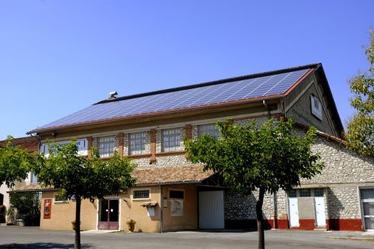 solar roof of a French viticultural cooperative in the vicinity of Anduze