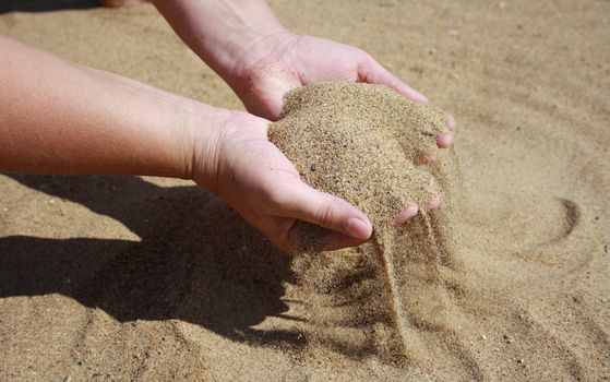 Warm sand pleasant to the touch