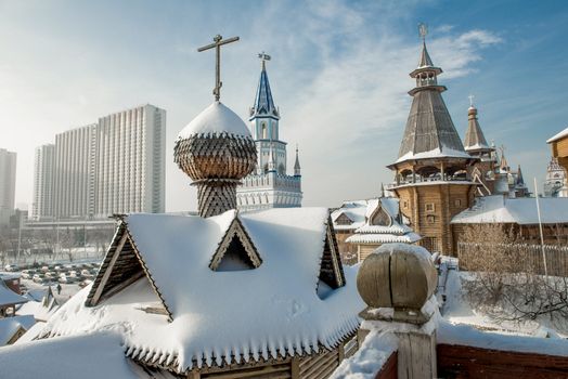  Moscow, Russia - January 2013. The reconstructed complex Izmailovskiy Kremlin is a sample of the Russian wooden architecture.