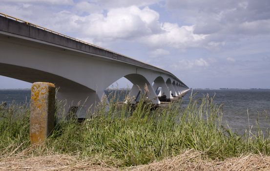 Mile stone at the Zeeland bridge
