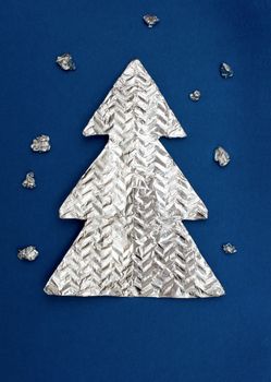 Christmas tree made ??out of foil