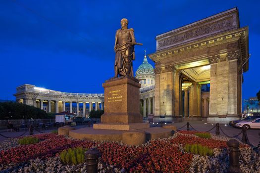 St. Petersburg. Kazan Cathedral. Monument to Barclay de Tolly. Evening. Photograph taken with the tilt-shift lens, vertical lines of architecture preserved
