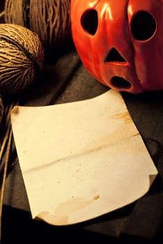 halloween note paper concept