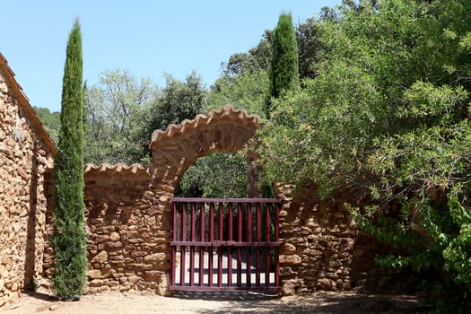 closeup of Gate in sunny france 