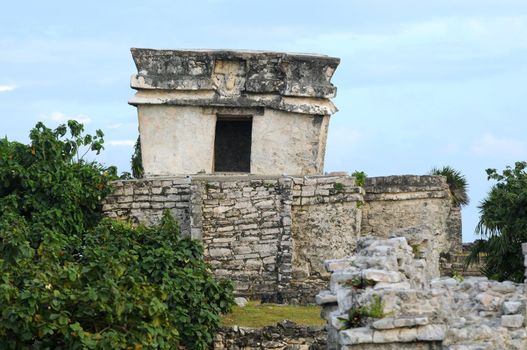 ancient mayan ruins from maya culture