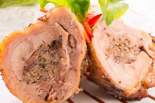 Turkey's beef olive with ham-sweet chestnut filling