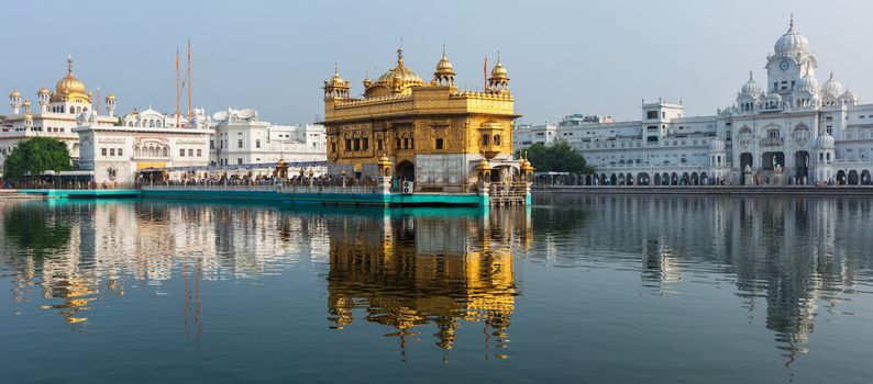 Sikh gurdwara Golden Temple (Harmandir Sahib). Amritsar, Punjab, India