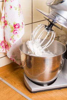 meringue in food processor