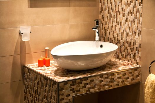 Beautiful Large Modern Trendy Design Bathroom with Ceramics Elements in Luxury Home