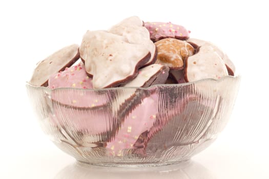 A dish filled with many gingerbreads