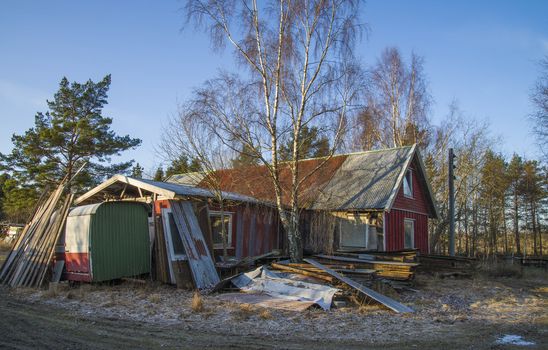 Hov is a small rural village just outside Halden city and by a grove discovered I a number of small wooden buildings, which all are about to lapse, the pictures are shot in december 2012