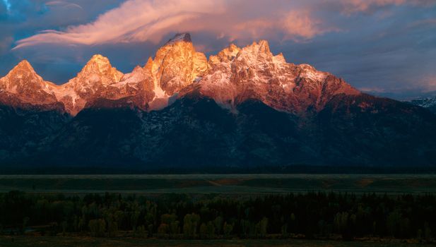 Sunrise at Grand Teton