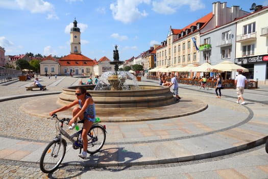 BIALYSTOK, POLAND - AUGUST 12: City life at the market square on August 12, 2011 in Bialystok, Poland. Bialystok is the largest city and cultural capital of Northeastern Poland.