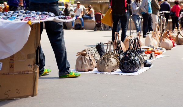 Counterfeit italian bags for sales in the street