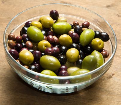 different kind of green and black olives 