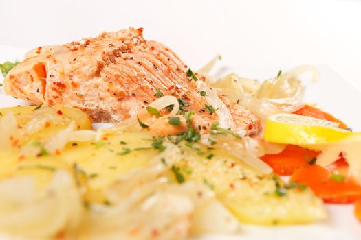 salmon fillet with potatoes