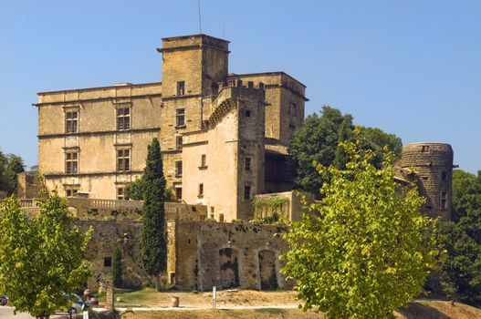 The renaissance Lourmarin Castle ( chateau de lourmarin ), Provence, region of Luberon, France, built between 15th and 16th centuries