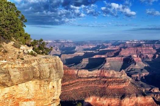 horizontal view of famous Grand Canyon at sunrise, Arizona, USA