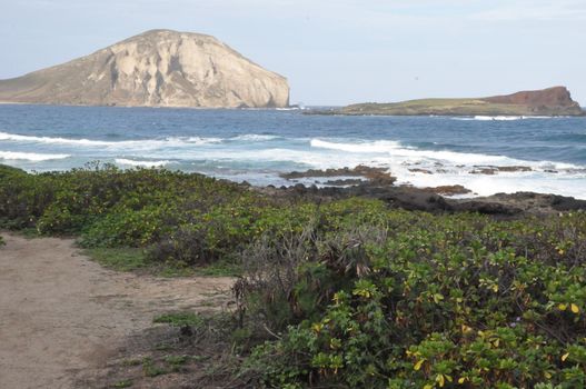 View of Rabbit Island (Manana) off Makapuu Lookout in Oahu, Hawaii