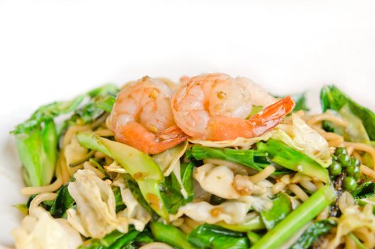 Spaghetti with spicy prawn and mix vegetable , spicy food