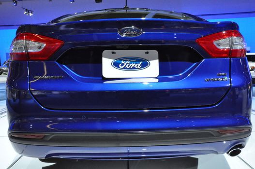 Ford Fusion Hybrid at 2012 Los Angeles Auto Show