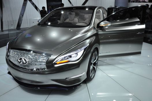 Infiniti LE Concept Car at 2012 Los Angeles Auto Show