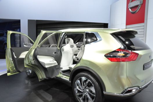 Nissan Hi-Cross Concept at the 2012 Los Angeles Auto Show