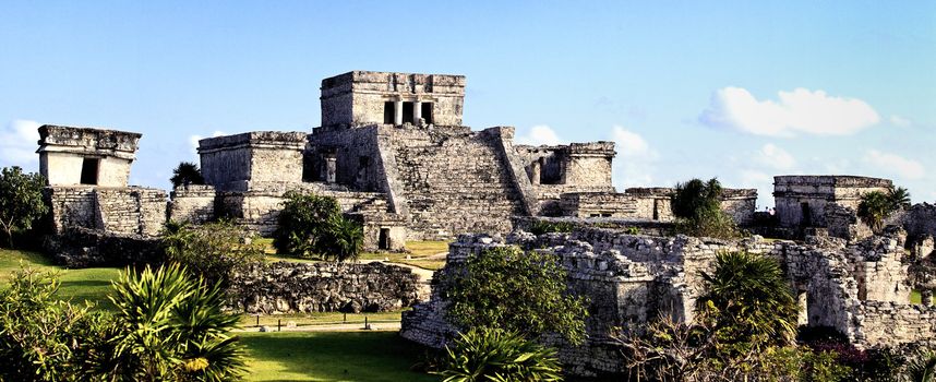 famous archaeological ruins of Tulum in Mexico