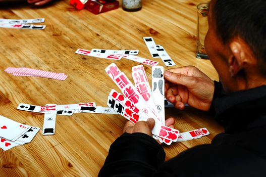 Chinese traditional cards game